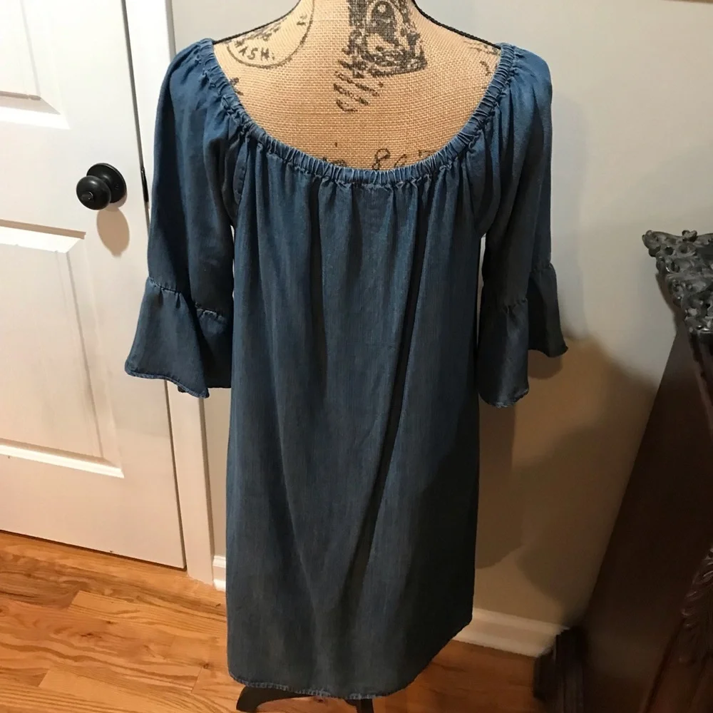 ▪️philosophy Lightweight Denim Dress - Picture 7 of 9